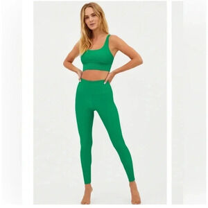 Beach Riot Ayla Ribbed Leggings in Jelly Bean Green